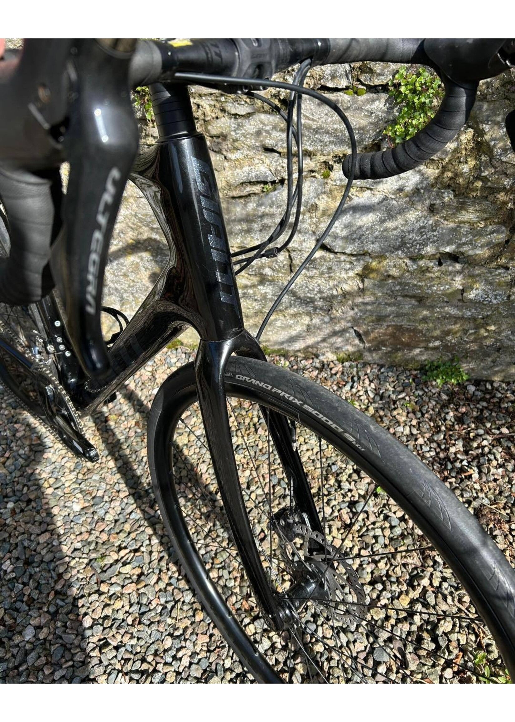 Giant Giant Defy Advanced 1 (pre-owned) Size Large