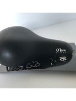 9 NINE Nine V8216 PU Foam Saddle