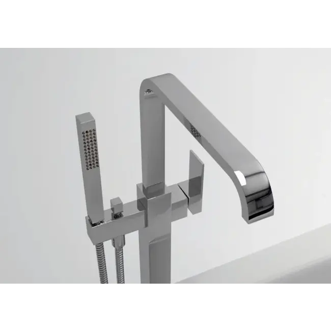 Clou Xo vrijstaande badkraan type 3 draaibare uitloop