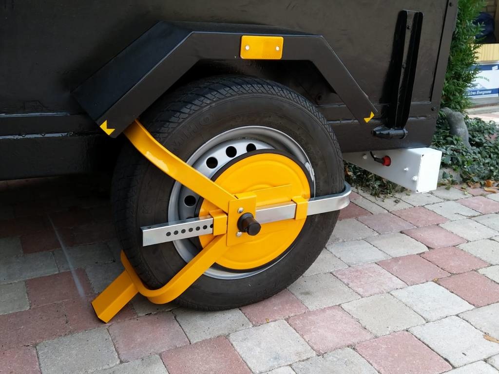 Wielklem met slot Universeel 13" t/m 15"