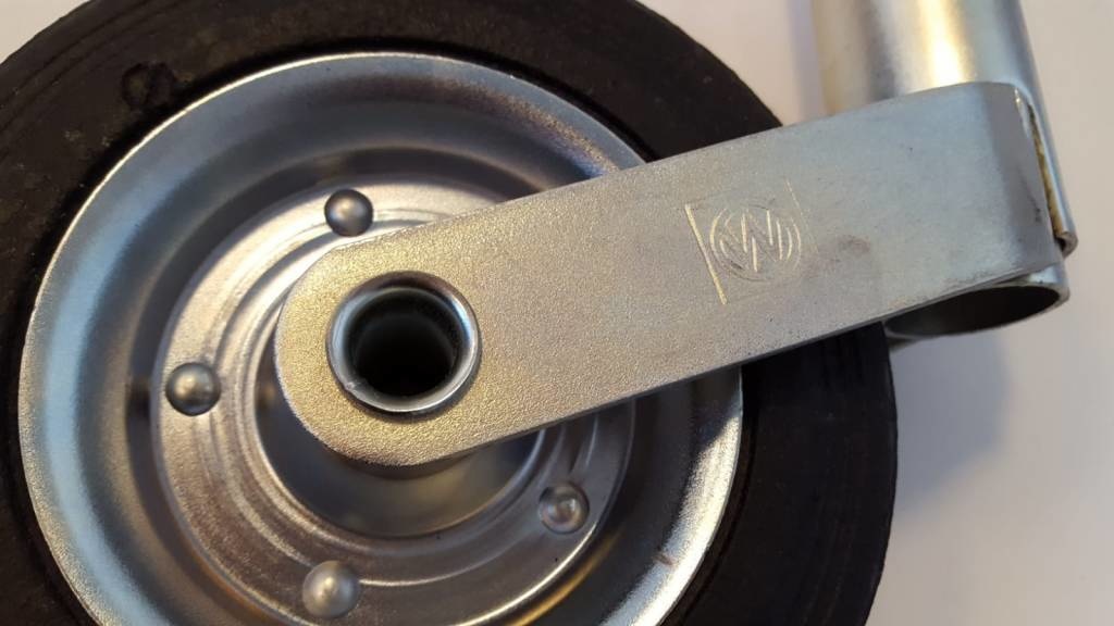 Winterhoff Neuswiel rond diameter 48 mm met rubberband en stalen velg