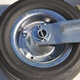 Asje voor neuswiel 20 x 85 mm