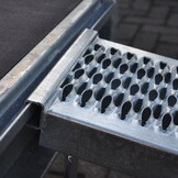 Oprijplaat staal 1 stuk - 2446x300x75 mm - 1100 kg