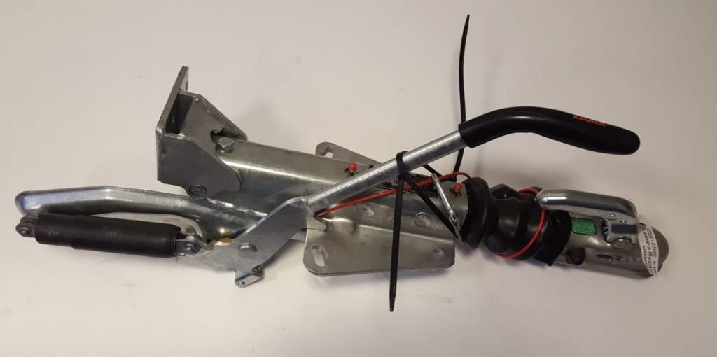 Complete Knott Oplooprem KF20 (2000 kg) V-dissel met neuswiel console