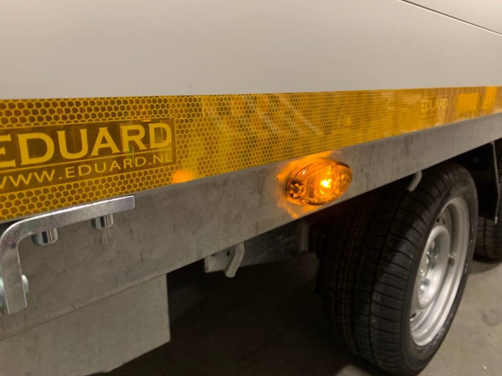 Aspock Flatpoint 2 - oranje/gele markeringslamp - connector aansluiting - LED