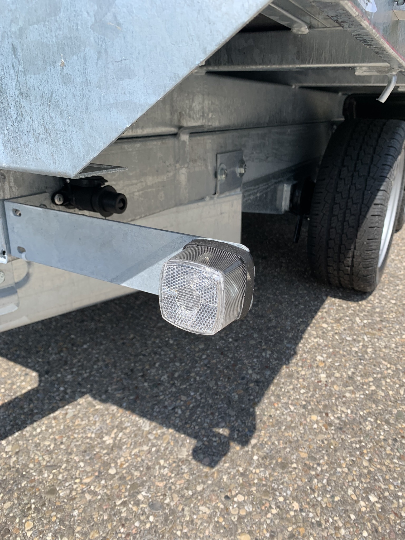 Aspock Squarepoint wit met 50 cm DC-kabel