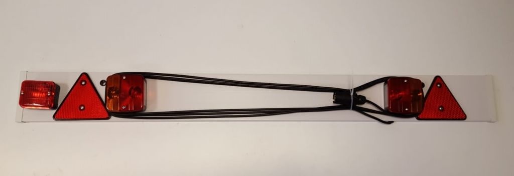 Complete verlichtingsbalk voor aanhanger met 6 meter kabel (breedte 1,37 meter)