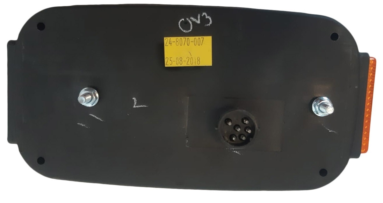 Multipoint 3 achterlicht Links 8 polig - 244x138x60 mm - voorzien van Aspöck connector aansluiting