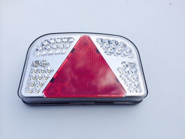 LED achterlicht met 56 LEDs - rechts - 244x149x48 mm