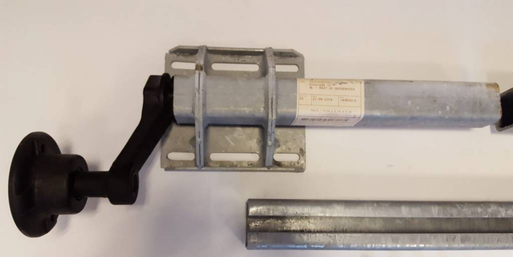 Ongeremde torsie as - flensmaat 1250 mm >| 1850 mm - padmaat 900 >| 1400 mm - 750 kg - 4x100