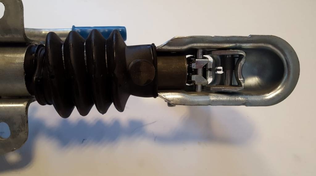 Oplooprem Schlegl SFV14 (1400 kg) V-dissel