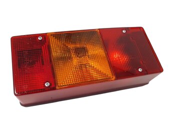4 kamer achterlicht rechts 246x108x66 mm