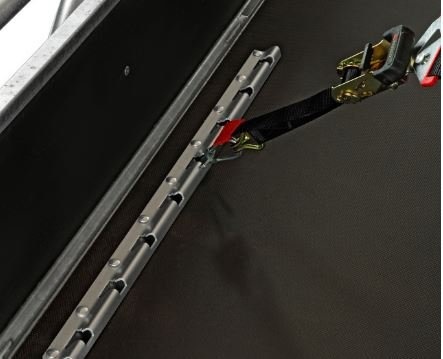 Complete set bevestigingsrails voor bevestiging bestelwagen of aanhanger