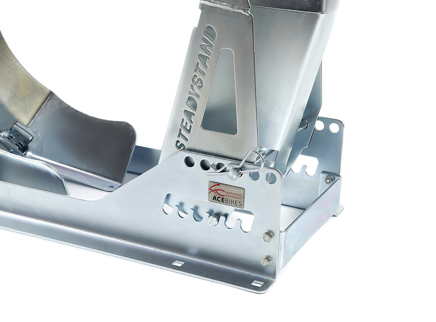 Acebikes SteadyStand Multi Fixed - inrij motorklem voor aanhanger en bestelwagen
