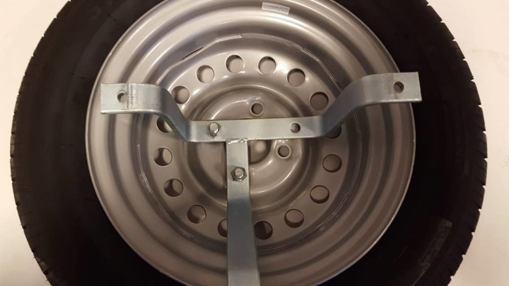 Reservewiel houder (driepoot)