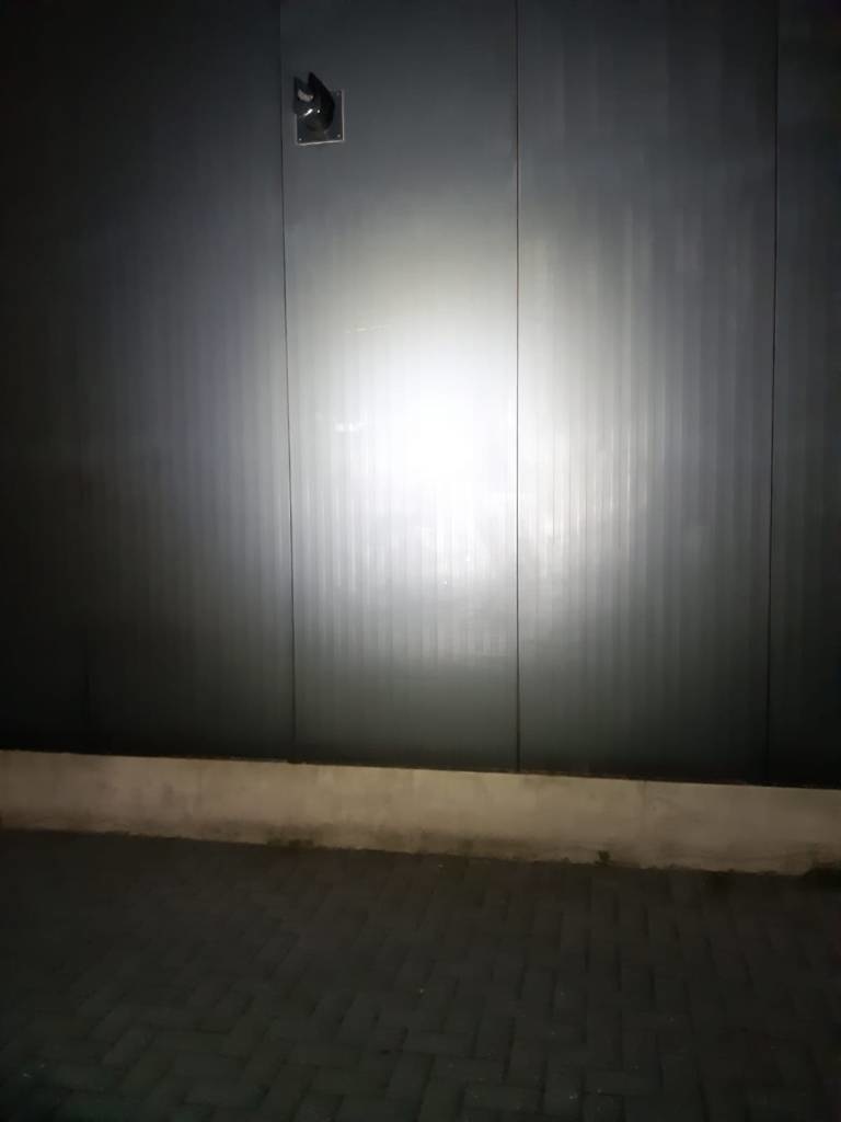 Werklamp 10-30V 18W 6LEDS