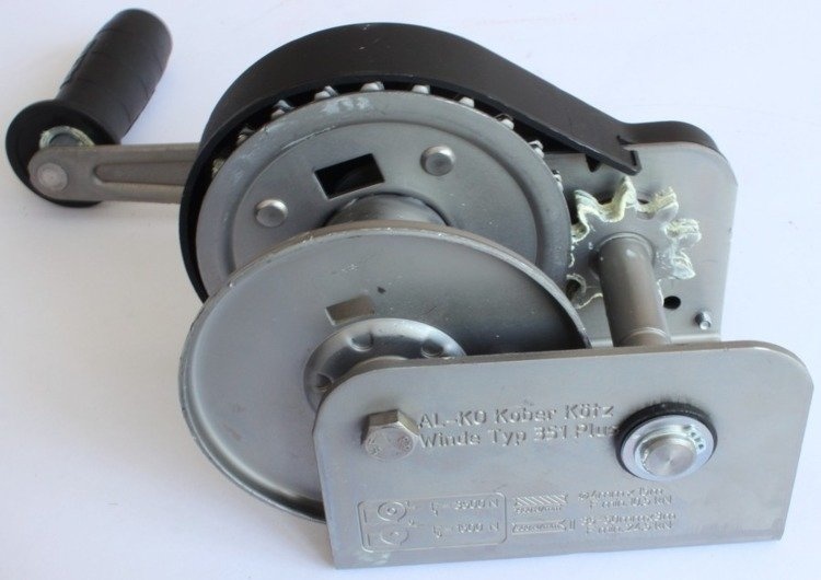 Handlier geremd 351 kg overbrenging 2,5:1 inclusief kabel & haak