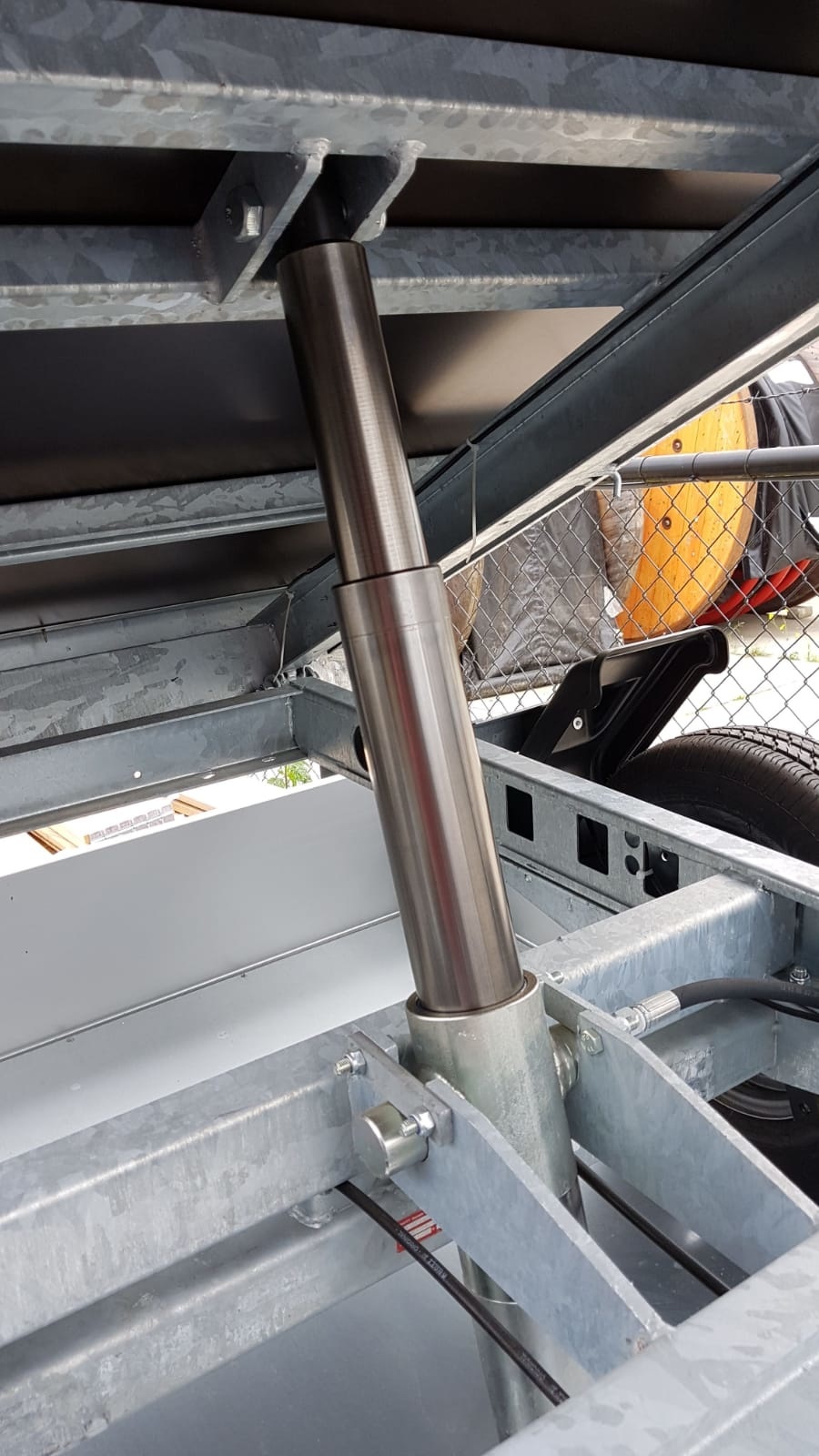 3-traps cilinder voor kipper - 12000 kg