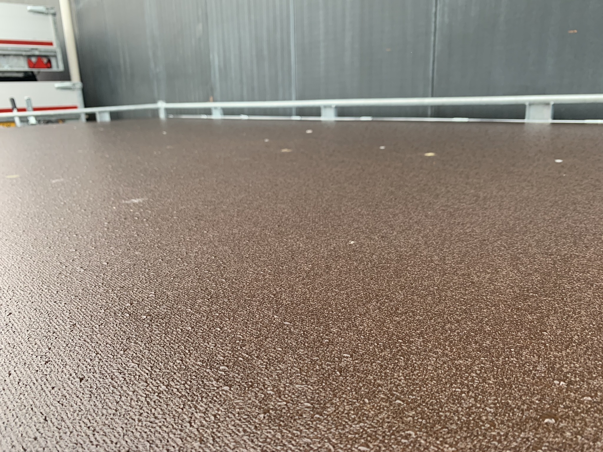 Anti-slip betonplex vloerplaat aanhanger 3995x1920x15 mm - donkerbruin