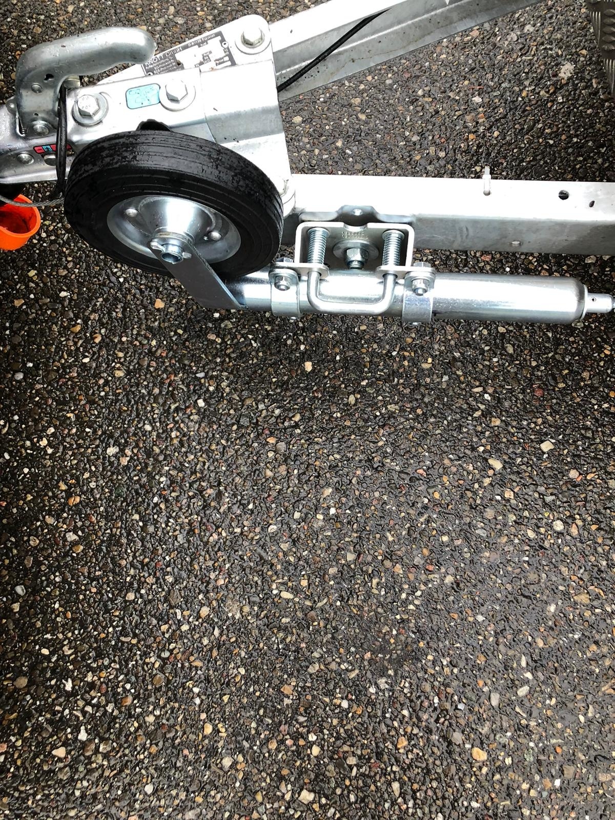 Kantelbare neuswielklem AL-KO 48 mm