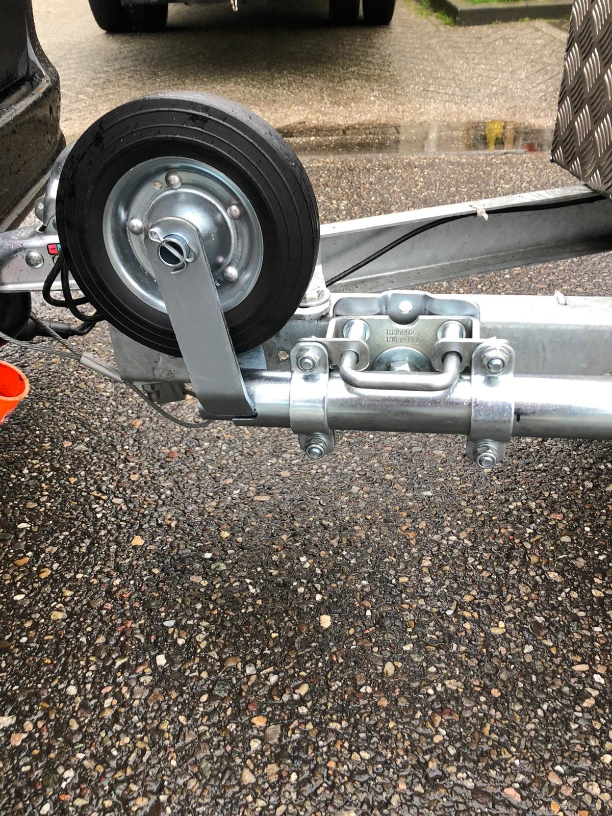 Kantelbare neuswielklem AL-KO 48 mm