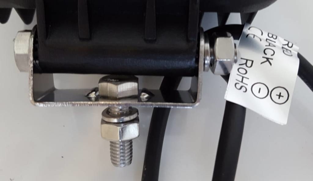 Werklamp  aanhanger 12V 9 x 3W LEDS incl. montageset