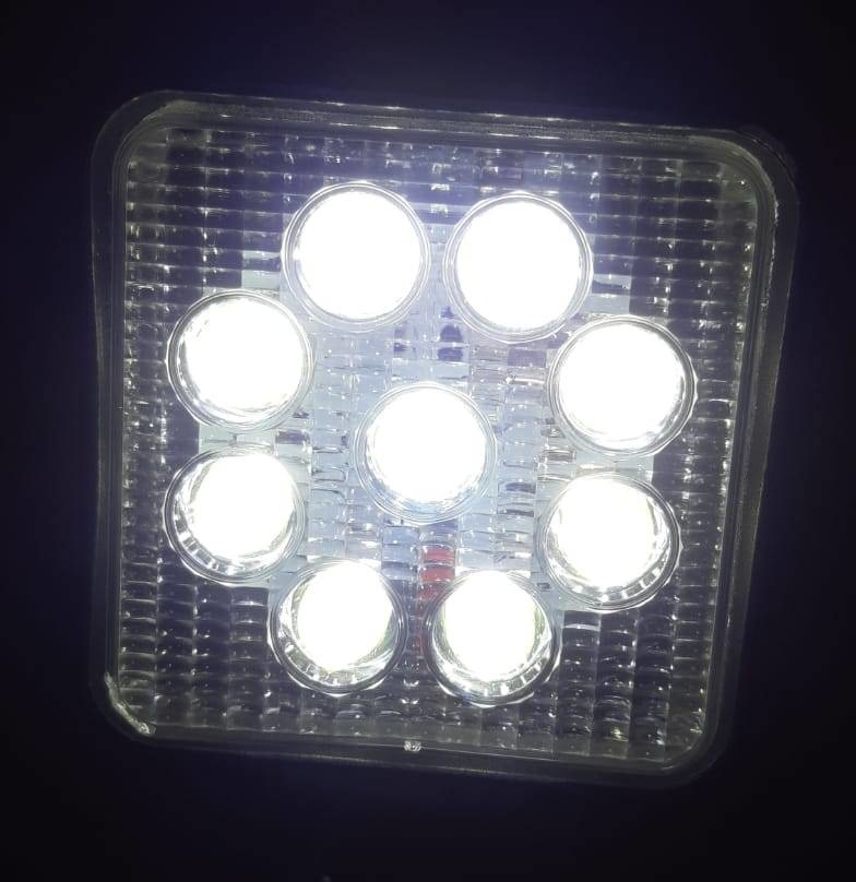 Werklamp  aanhanger 12V 9 x 3W LEDS incl. montageset