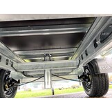 Geremde Eduard achterwaartse kipper - 256x150 cm - 1500 kg bruto laadvermogen - handpomp - 63 cm laadvloerhoogte