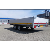 Geremde Eduard multitransporter - 406x200 cm - 2700 kg bruto laadvermogen - 63 cm laadvloerhoogte - 40 cm borden - inclusief oprijplaten en handlier