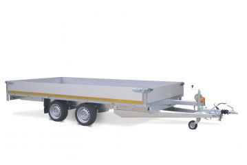 Geremde Eduard multitransporter - 310x180 cm - 2700 kg bruto laadvermogen - 63 cm laadvloerhoogte - 30 cm borden - inclusief oprijplaten en handlier