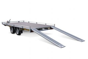 Geremde Eduard autotransporter - 406x200 cm - 2500 kg bruto laadvermogen - 72 cm laadvloerhoogte - 10 cm reling - inclusief lier en oprijplaten
