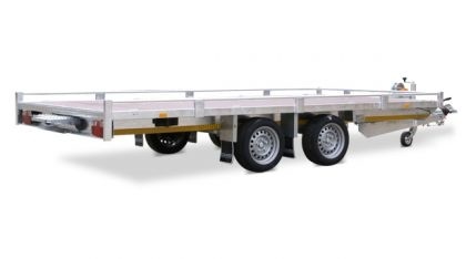 Geremde Eduard autotransporter - 406x200 cm - 2500 kg bruto laadvermogen - 72 cm laadvloerhoogte - 10 cm reling - inclusief lier en oprijplaten