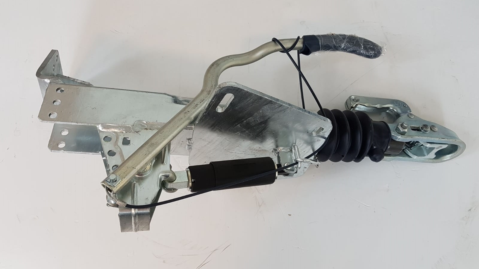 Oplooprem ZAF 1.6-3 -Ausf. 1.5 Hapert - 750 > 1500 kg - inclusief neuswielconsole