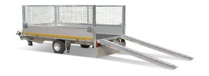 Geremde Eduard multitransporter - 330x180 cm - 1500 kg bruto laadvermogen - 56 cm laadvloerhoogte - 30 cm borden - inclusief oprijplaten en handlier
