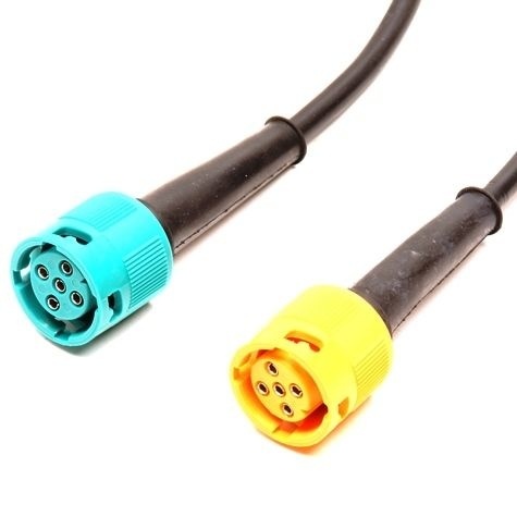 Aspock connectoren links (geel) en rechts (groen)