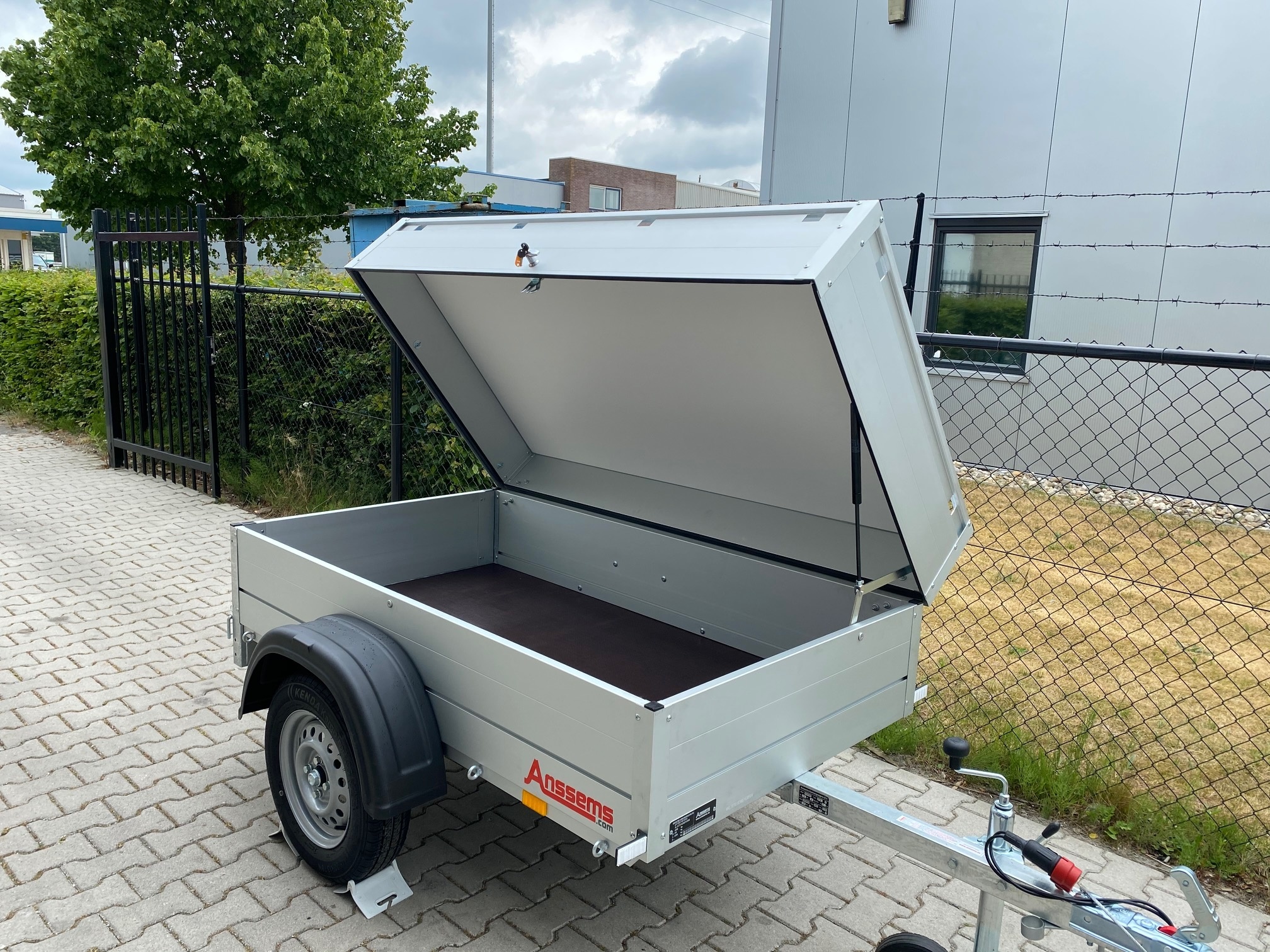 Anssems deksel scharnierend naar zijkant 181x101 cm