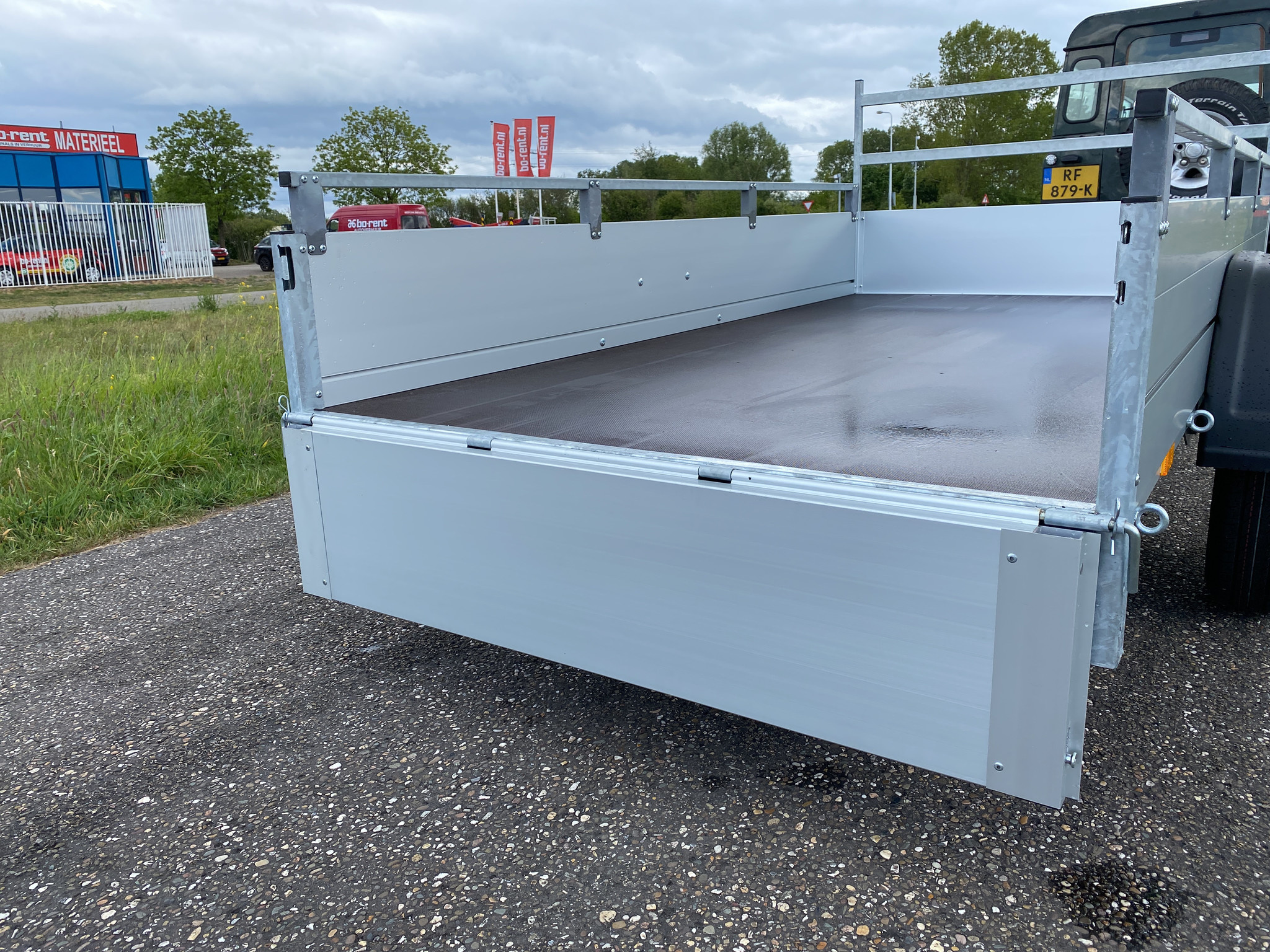 Anssems GT 750 R bakwagen - 750 kg bruto laadvermogen - 251x126 cm laadoppervlak - ongeremd - inclusief reling en voorrek