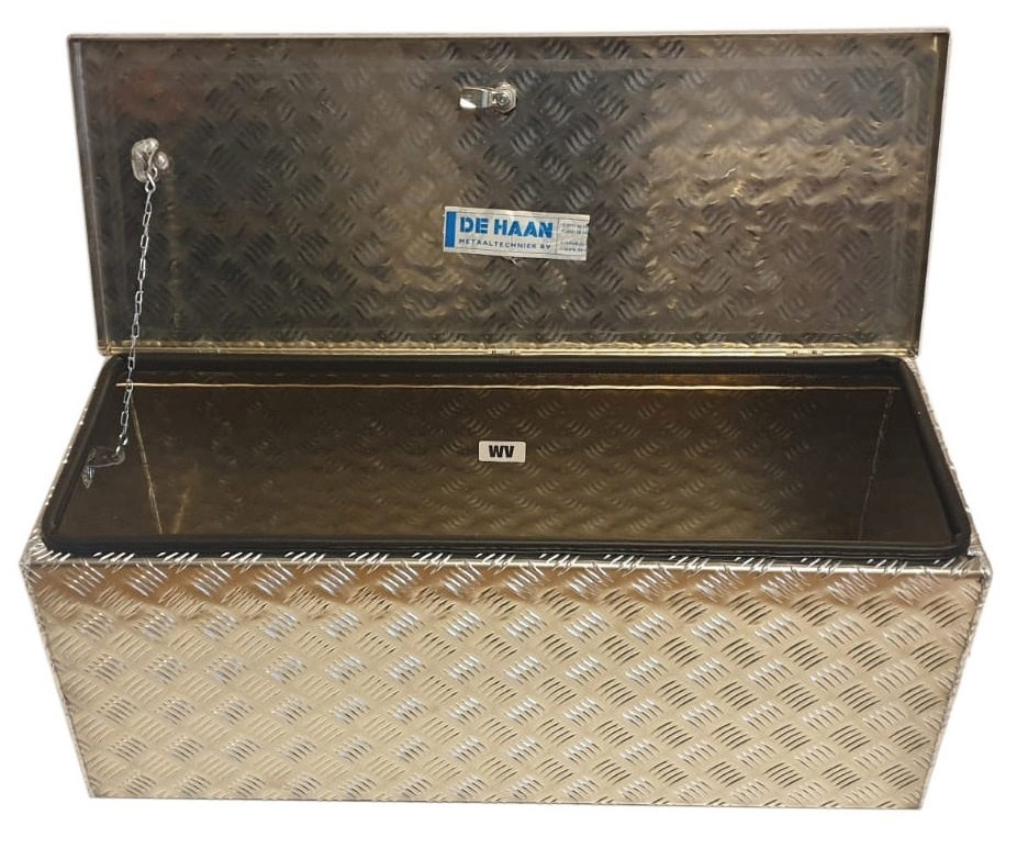 DE HAAN BOX W - 918x391x380 mm - waterdichte en stofdichte aluminium traanplaat disselkist  - voorzien van vlinderslot, spansluiting of t-sluiting
