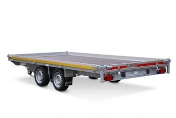 Geremde Eduard multitransporter - 406x200 cm - 3000 kg bruto laadvermogen - 63 cm laadvloerhoogte - 10 cm borden - inclusief oprijplaten en handlier