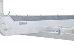 Voorkalfverhoger 150x8 cm