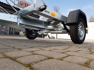 Kantelbare motoraanhanger voor 3 motoren - 220x155 cm - 750 kg ongeremd