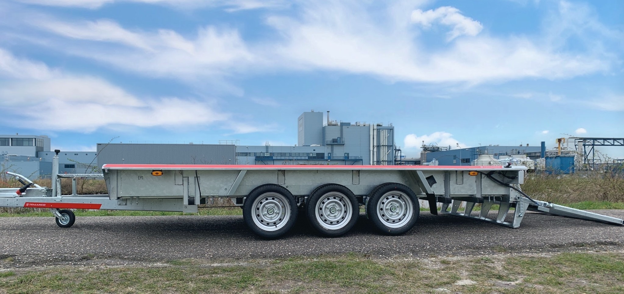 TEMARED BUILDER 400x180 cm - 3500 kg - geremd - machinetransporter met oprijklep