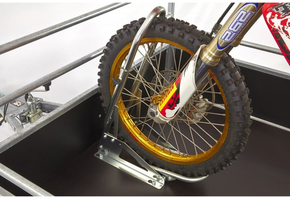 Vaste inrijklem 18 >| 21 inch 90 >| 120 mm