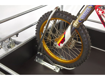 Vaste inrijklem 18 >| 21 inch 90 >| 120 mm