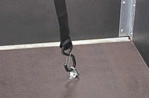 Premium D-ringen van Acebikes - verpakt in blister - inclusief bevestigingsmaterialen