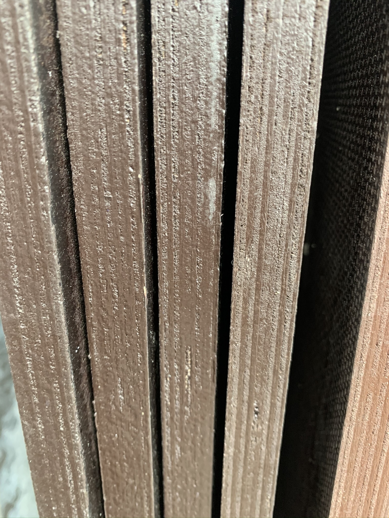 Anti-slip betonplex vloerplaat aanhanger 3235x1520x15 - donkerbruin