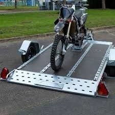 Zakbare motortrailer TEMARED MOTO-QUAD 2616 - 264x161 cm - 750 kg - ongeremd - motor/quad trailer - voorzien van handpomp