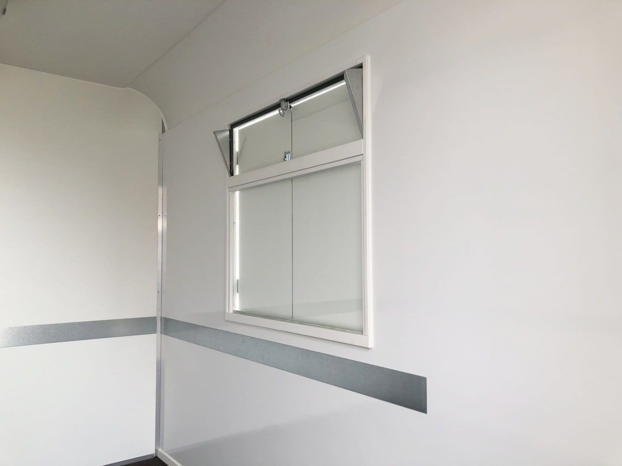 Anssems PTS schaftwagen - 1400 kg bruto laadvermogen - geremd - schaftruimte 292x188x211 cm