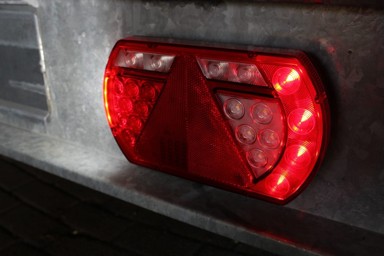 LED achterlichten met ingebouwde weerstanden