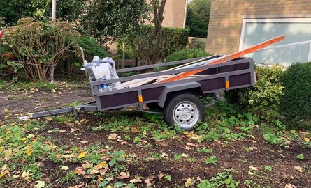 Waar mag je een aanhanger parkeren?